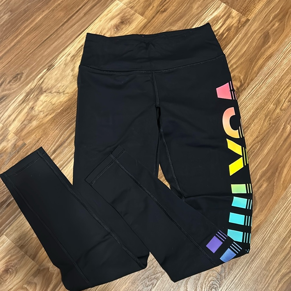Victoria’s Secret Sport workout leggings